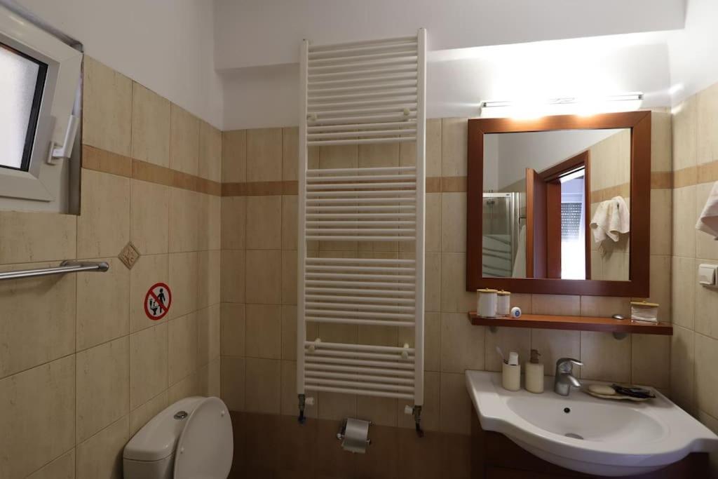 Διαμέρισμα Με Δωρεάν Πάρκινγκ Κοντά Στη Θάλασσα 亚历山德鲁波利斯 外观 照片