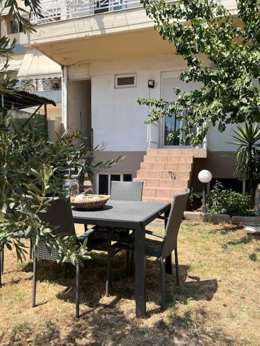 Διαμέρισμα Με Δωρεάν Πάρκινγκ Κοντά Στη Θάλασσα 亚历山德鲁波利斯 外观 照片